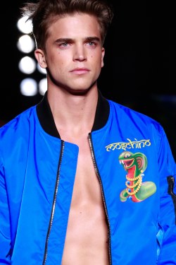 money-in-veins: River Viiperi at Moschino S/S 2017 Menswear