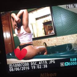 #sotc you see it&rsquo;s all natural 100%  London @mslondoncross  using my lighting skills and awesome personality  #photosbyphelps  #cheeks #thongs  #dmv #jacuzzi