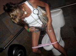 Skinny girl catched in the toilet