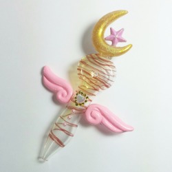 theboobsmilk:  prettypipesshoppe:  BABY PINK ANGELIC MOON PIPE AVAILABLE NOW IN MY SHOP  www.etsy.com/shop/PrettyPipesShoppe  omfg  