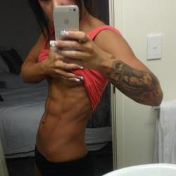 sexy-gym-babes:  Sexy Gym Babes - Clean eating, training hard, never giving up, one step at a time, hardbody here I come. $ LEARN HOW TO MAKE MONEY BY SHORTENING LINKS $ 