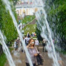 #Peterhof. #Moments &amp; #portraits 13/37  #portrait #fountain #photographer #girl #girls #woman #park #palace #walk #walking #visitors #view #travel #green #water #street #streetphotography #spb #StPetersburg #Russia #art #спб #петергоф #Россия
