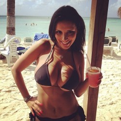 This will be me in #Aruba next weekend minus the Drink (this photo was from my drunken hot mess days 😂) #oneHappyIsland #onehappyislandaruba #paradise #island #tropical #palmtrees #sand #beach #happy #sun #funinthesun #bikini #tan by missmeena1
