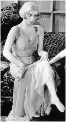 miss-flapper:  Alice White in The Naughty Flirt, 1931 (Dir. Edward Cline) 