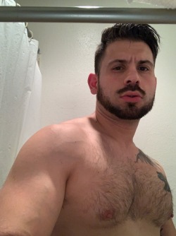 pedroxxvm:  let me be your thirst quench; follow more on my insta - PEDROMXXi 