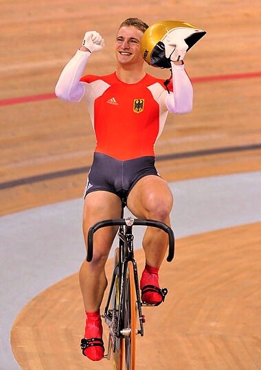Male cyclist bulge