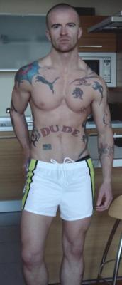 rob1965:  str8bloke:  Muscle Dan  Hot tattooed Aussie in footy shorts, woof !!!