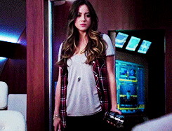marysuepoots:  Skye Week | Day 3: Favorite Outfit(s)  Skye in flannel + leather  