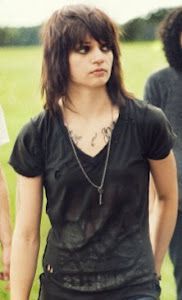 krisraaby:  Is it just me or do Renee Phoenix totally looks like a female version of a young Andy Biersack? Or maybe a male version, not that Im saying Andy is feminine, Im not saying that