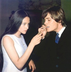 supermodelgif:  Olivia Hussey &amp; Leonard Whiting, stars of Franco Zeffirelli’s 1968 adaption of Romeo and Juliet.
