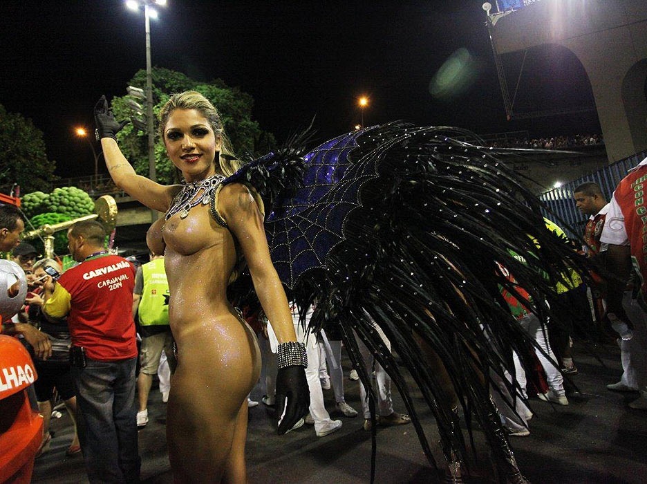 Women Nude At Carnival Having Sex Videos 43