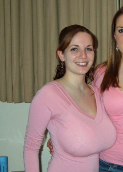 boobstitsperfectbodies:Busty and slim amateur in a sweater nn