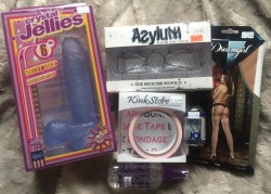 My boyfriend worked at 10am so I stopped by a sex shop on the way home. No regrets&hellip;