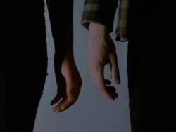 bloody-hands-veins:  Hold my hand