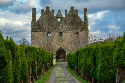 dorasireland:  Castle near Bulmers Clonmel. (by Phil-Greaves.) 