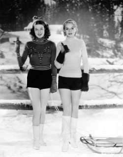 screengoddess:  Ann Sheridan &amp; Marie Wilson 1938 