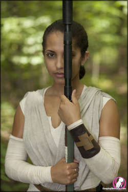 nsfwdomi: My Rey set is live on Cosplay Deviants! If you love Star Wars go use my code “Domi” to get 50% off your first month!