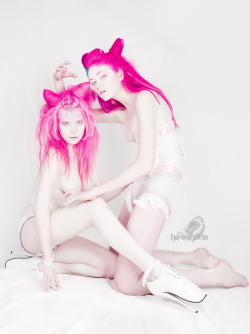 colorfulkink:   Models: Isabelle Faith  and  Bedky  Photo:  Hiroshima Photography    