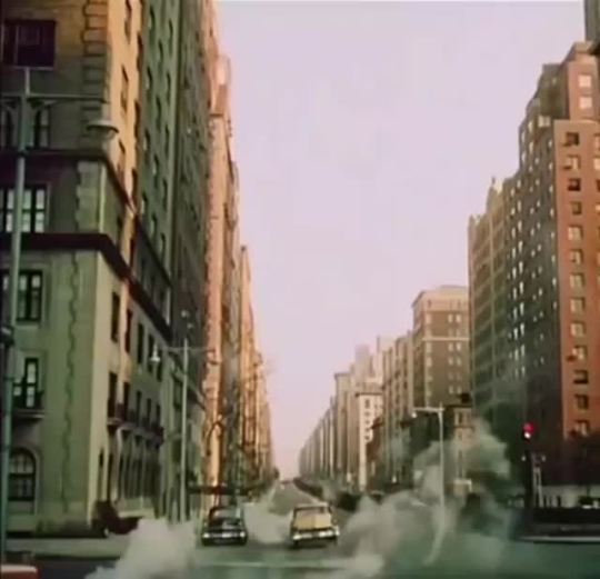 This vintage video from 1957 captures a timeless energy and diversity that is characteristic of the sleepless streets of New York City, when Times Square filled with movie theatres was already considered its own city and the styles were quite formal by