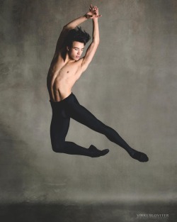 lovelyballetandmore: Benji Pearson | Boston Ballet  Photo by  Vikki Sloviter Photography.   