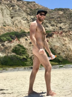 nude-nackt: nudeflikker:  beardfriend: Beach bae - July 2017 feel free…be nude  Main blogs: nudists-and-exhibitionists | exhibitionisten-exhibitionists | male-nudists-and-naturistsOther blogs: male-nudists | men-nude | men-posted | nude-gays-and-guys