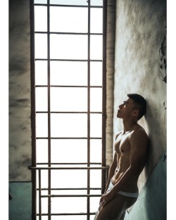 twolifephoto:Model：Ling #menstyle #menwear #mensfashion #men #asianboys #hot #hothunk #hotguys #hothunk_asia #hothunkasia #asianboy （在 Zhenjiang）