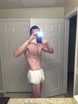 dprboye:  Which one is better….diapers with plastic pants or briefs?  Hmmm, I would say peed briefs and a wet diaper. ;)