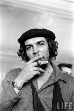 electronicsquid:  Che Guevara (Joe Scherschel. 1959) 