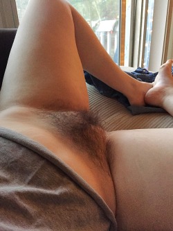 ketraptor:  My bush is looking extra fluffy thanks to my boyfriend’s tongue. ;) He took this photo too! 