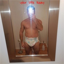 your-little-teddy: I gots these at Capcon.. Fabine teddy gold Max.. Great diaper.. Very absorbent and fit perfectly for me