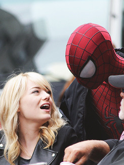 thebeautyofsolitude:  Emma Stone &amp; Andrew Garfield | on the set ‘The Amazing Spider Man 2’ NYC [May 18,2013] 