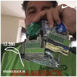 VA beach Half Marathon DONE!!! #13.1 #halfmarathon #vabeachshamrockhalfmarathon2016 #vabeachshamrock #vabeachrunning #blackmenrun #bmr #bmr757 #shamrockhalf #shamrockhalf2016 #shamrockweekendbling #shamrockdolphinchallenge #shamrockdolphin #shamrockdolphi