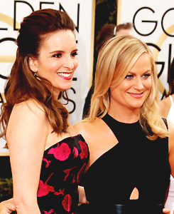 lukesqywalker:  Golden Globes 2014 arrivals: Tina Fey &amp; Amy Poehler 