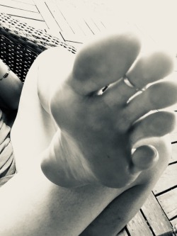 music-lover-3:  Tuesday Toes