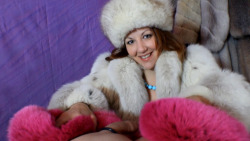 Previews of the new vid from Eva Angellica, featuring furs from yours truly, available here: http://videos.southern-charms.com/frontend.php?sc_volume=4&amp;model=evaangellica
