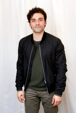 oscarisaacdaily:  Oscar Isaac at the ‘X-Men: Apocalypse’ Press Conference at the Lanesborough Hotel on May 7, 2016 in London, England. 