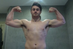 motivate-remotivate:  Progress photo time!Thought i’d progressed more than this, but the camera doesn’t lie! Only means i’ve got to grind harder than ever, scale has dropped about 2kg since last update. Hoping drop another 1-2 over the next 2 weeks.