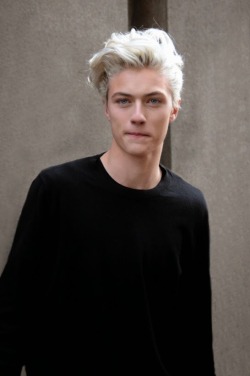 multicolors:  damplaundry:  Lucky Blue Smith at MFW F/W 2015 by Sam Cosmai   What a cutie