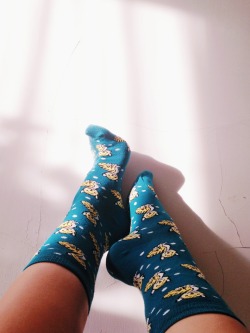 nadinridiculous:  my cute lovely amazing perfect new socks :3 