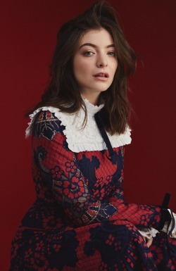 lorde-daily:Lorde for Stellar Magazine