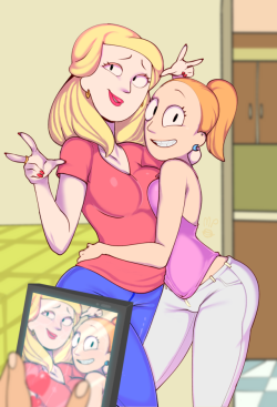 mahmapuu:“Take the picture Morty!” just saying~ &lt; |D