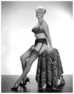  Libby Jones           aka. &ldquo;The Park Avenue Playgirl&rdquo;.. Part of a late-period promotional photo series.. 