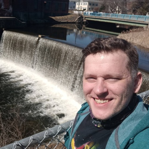Weather was really nice today after a craptastic winter. Cleaned out my car to celebrate, haha. Sun was in my eyes, hence the extra squinty and the horrible but hilarious final expression  . . . . . . . . #selfie #waterfall #Massachusetts #newengland