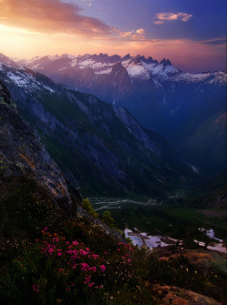 drxgonfly:  Wall of Peaks (by Trevor Anderson)