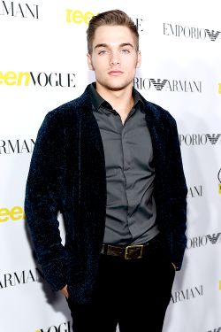 teen-wolf:  Actor Dylan Sprayberry, wearing Emporio Armani, attends Teen Vogue Celebrates the 13th Annual Young Hollywood Issue with Emporio Armani on October 2, 2015 in Beverly Hills, California. 