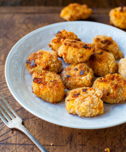  macaroni and cheese baked cheese balls: recipe here 