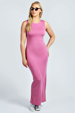 curveappeal:  Boohoo Lucy Wide Strap Maxi Dress (via Shopstlye)