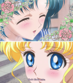 kakaphoe:  mooncaps:  Usagi Tsukino: Straight as a Ruler I keep yelling that Usagi is bi in canon but people just don’t listen. 