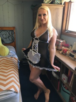 StephLeen in a naughty french maid getup 