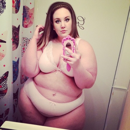 Plus size lingerie selfie tumblr